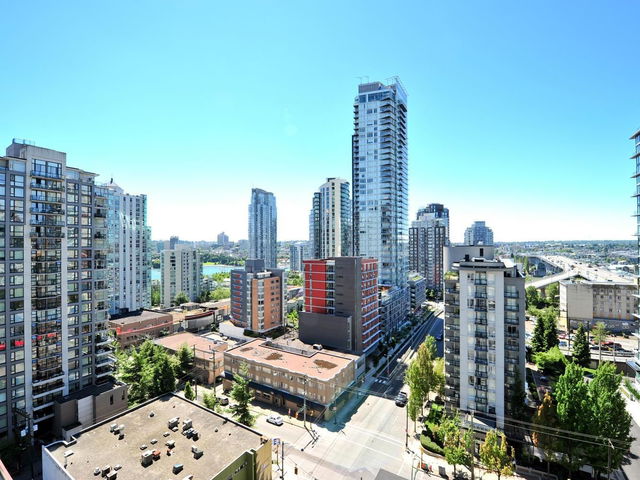 1602 - 1255 Seymour Street