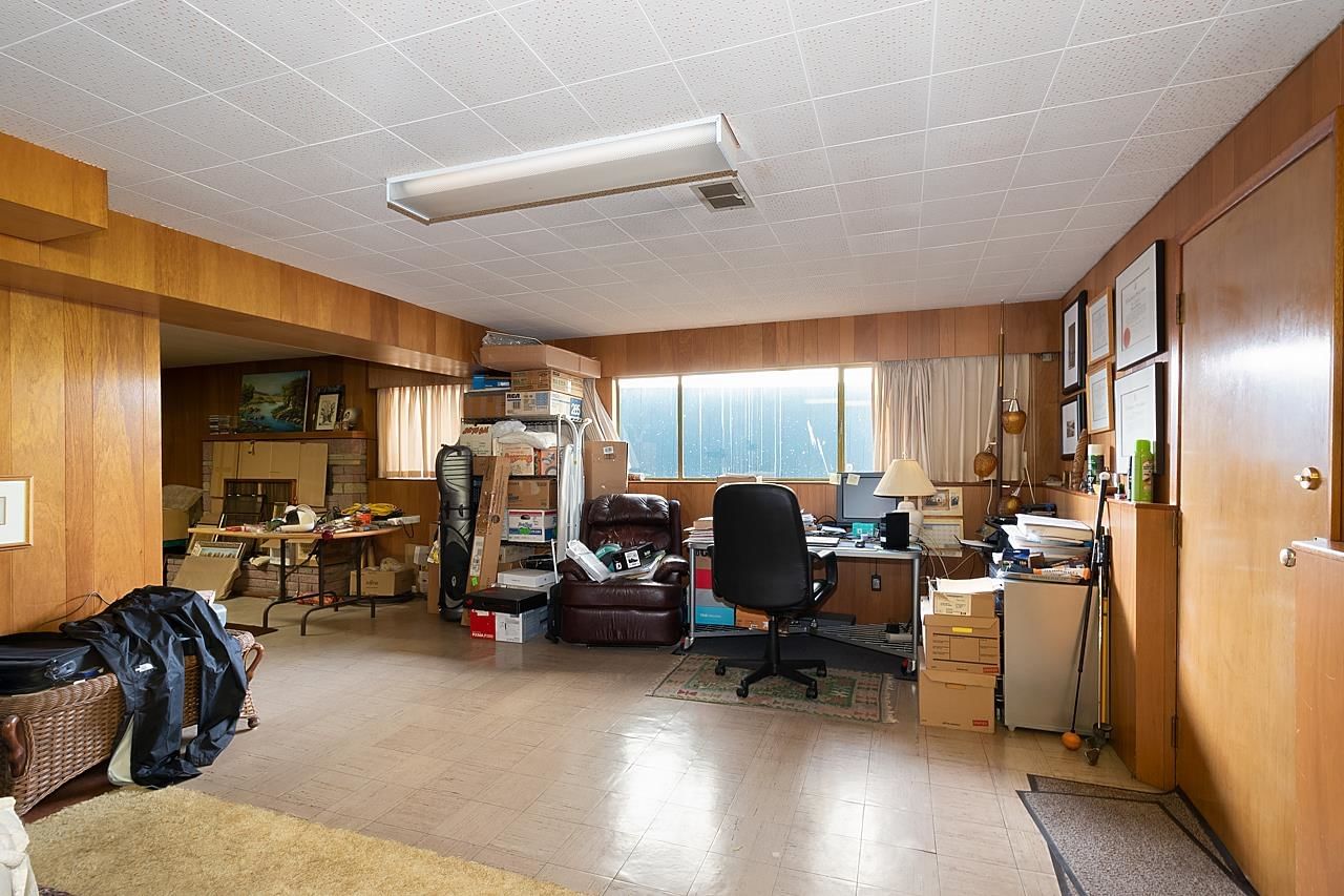 Listing Image 14