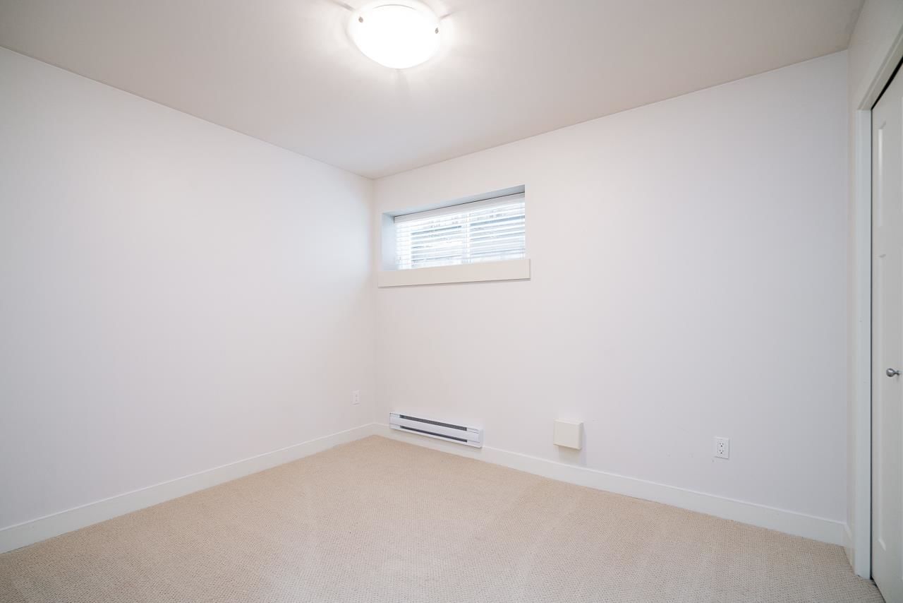 Listing Image 33
