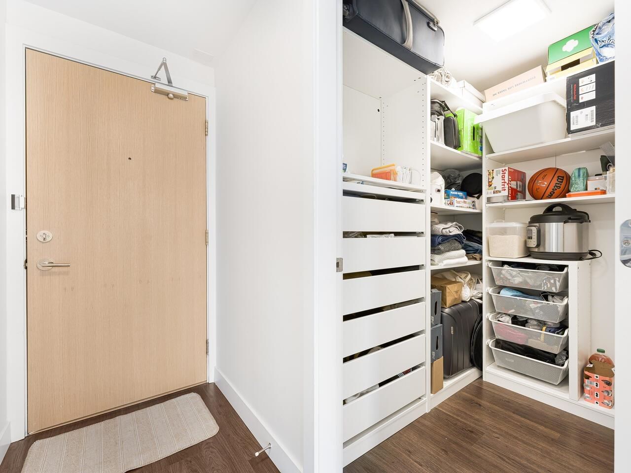 Listing Image 13