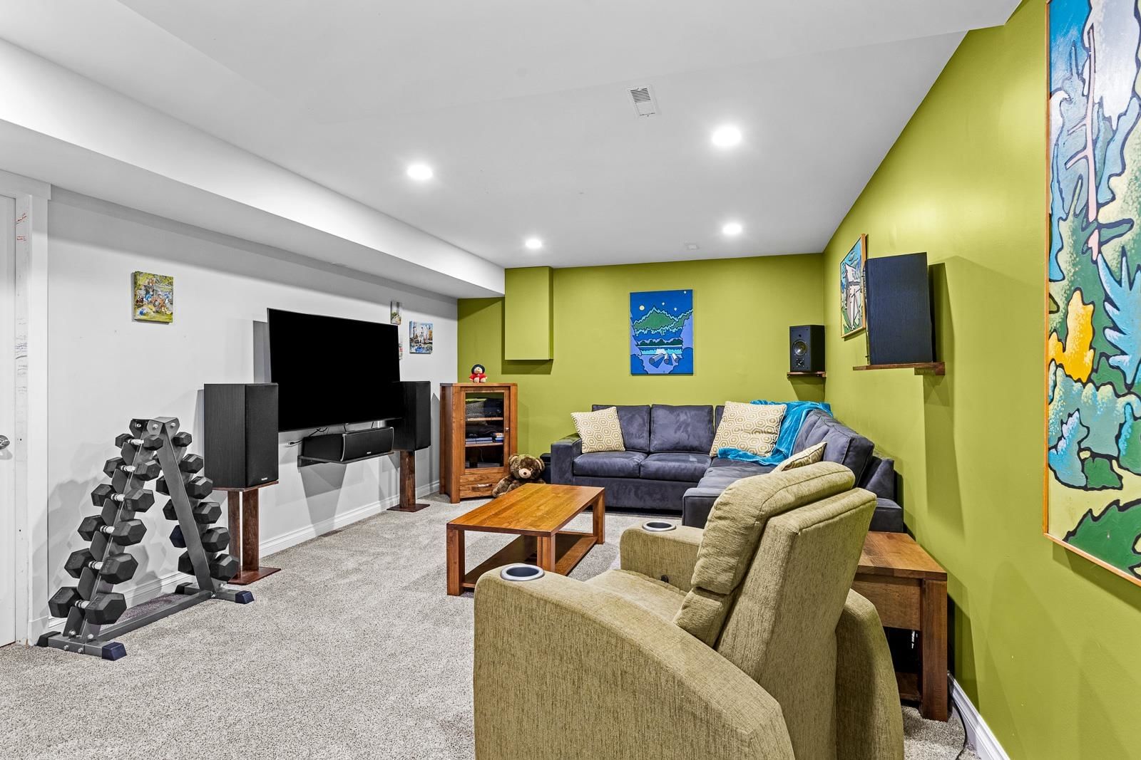 Listing Image 21
