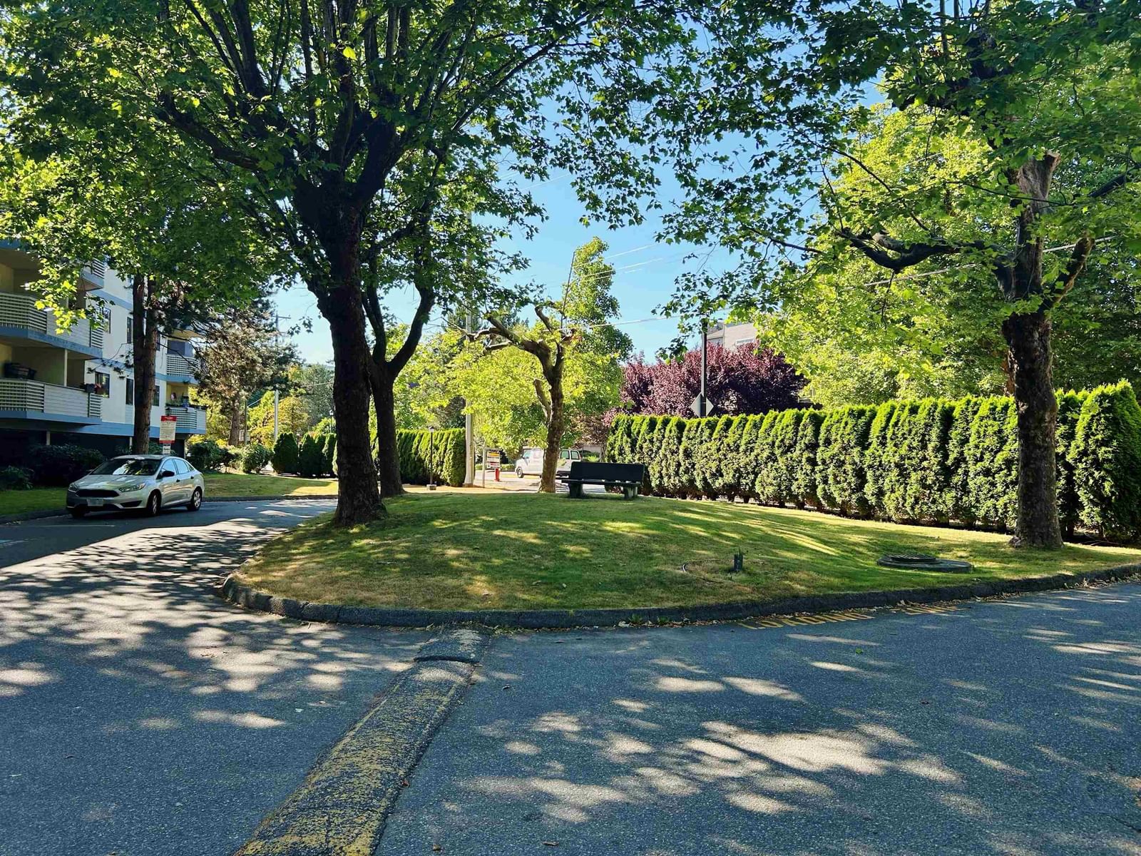 Listing Image 16