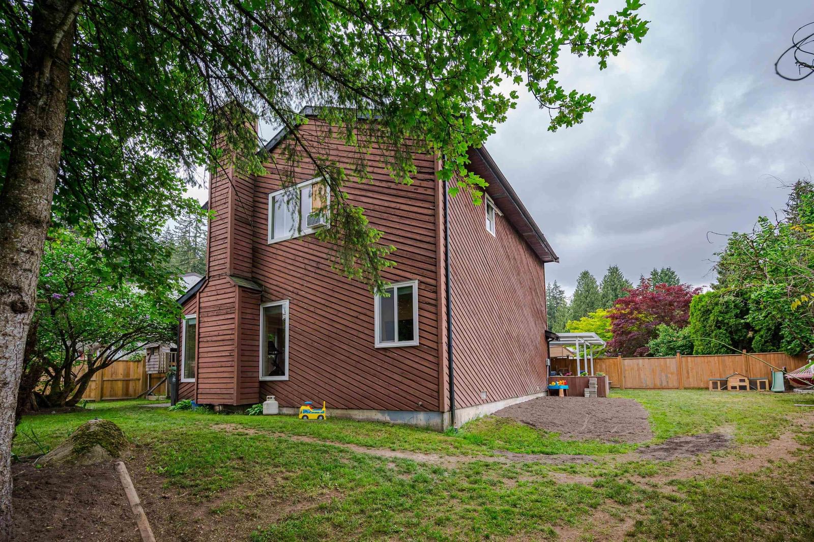 Listing Image 23