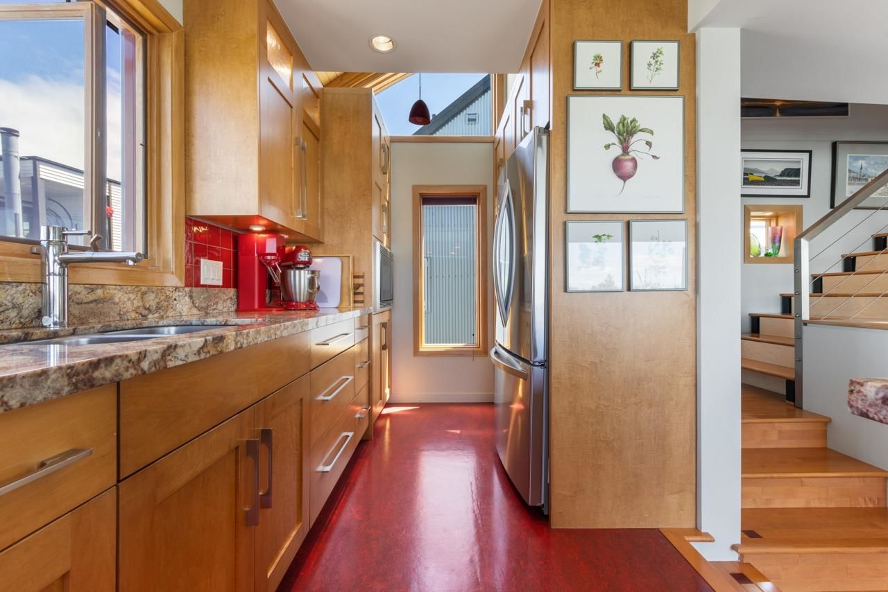 Listing Image 20