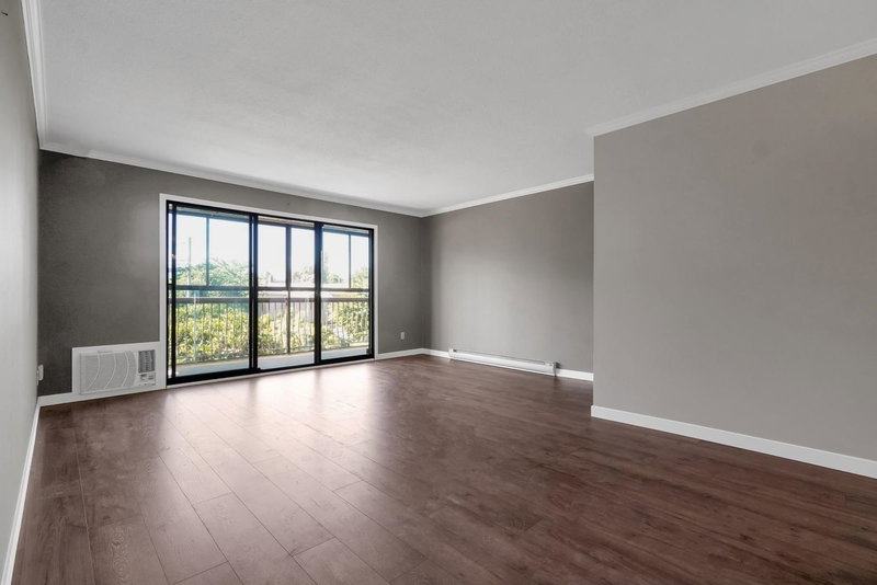 101 - 32033 Old Yale Road, Abbotsford, V2T 2C8 | Image 2