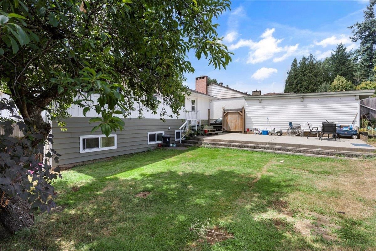 Listing Image 32