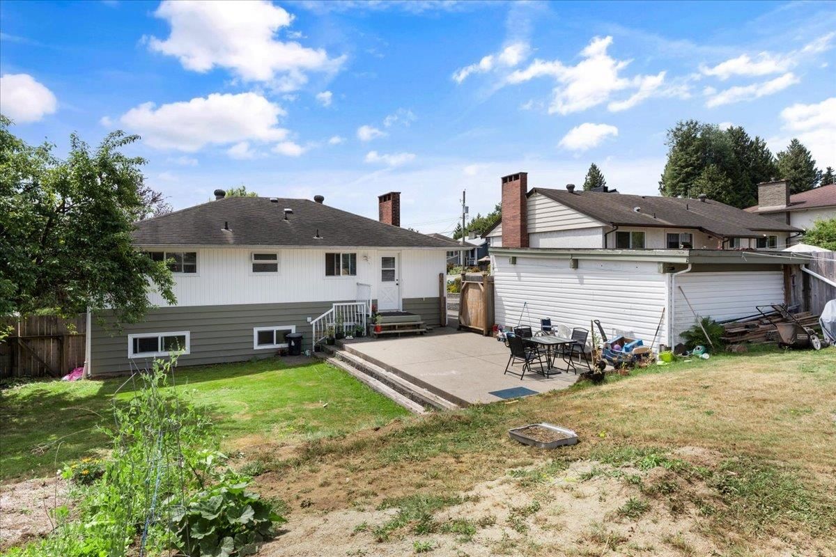 Listing Image 33