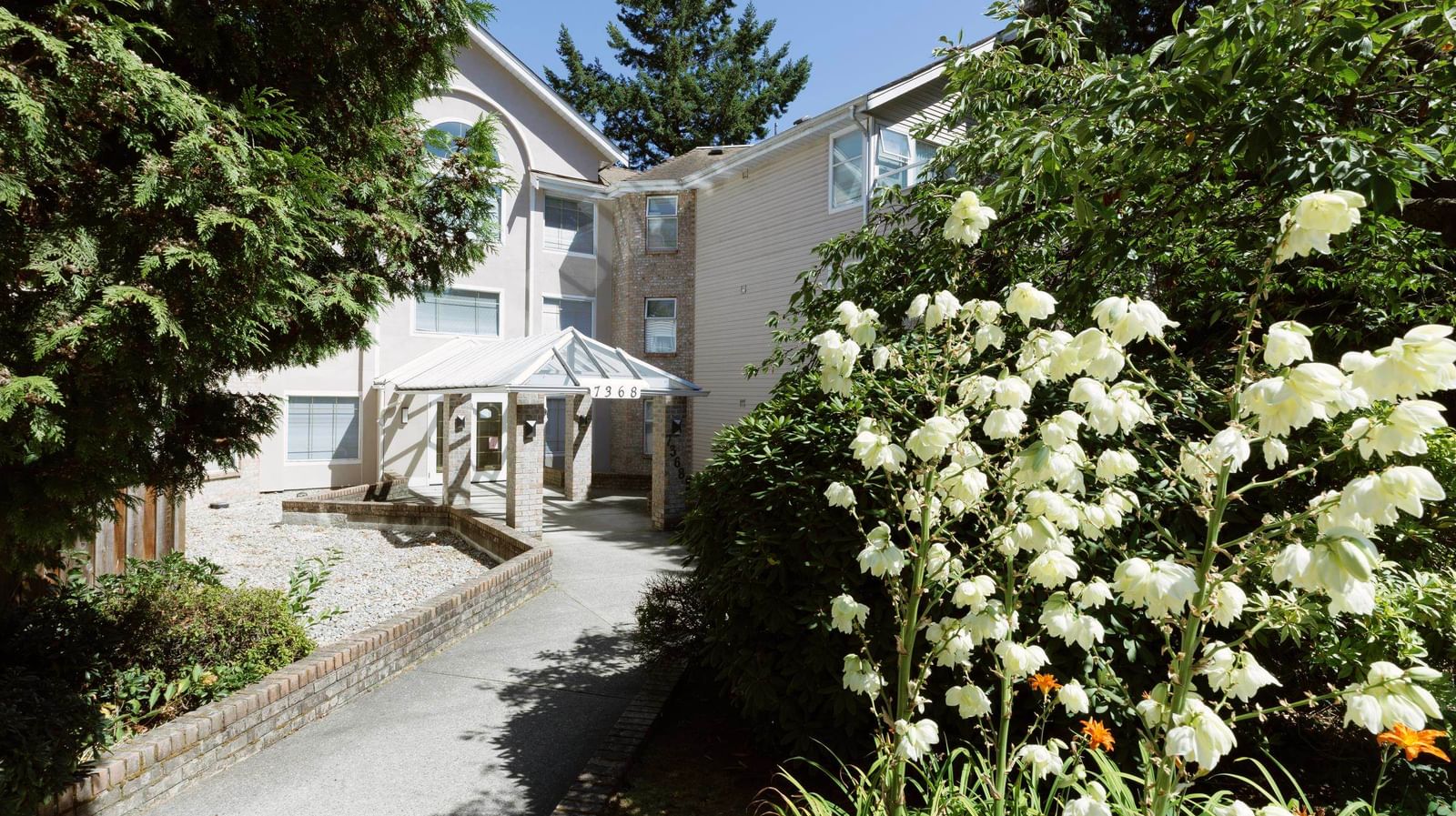 Listing Image 19
