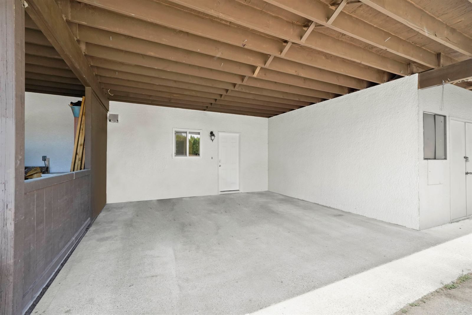 Listing Image 26