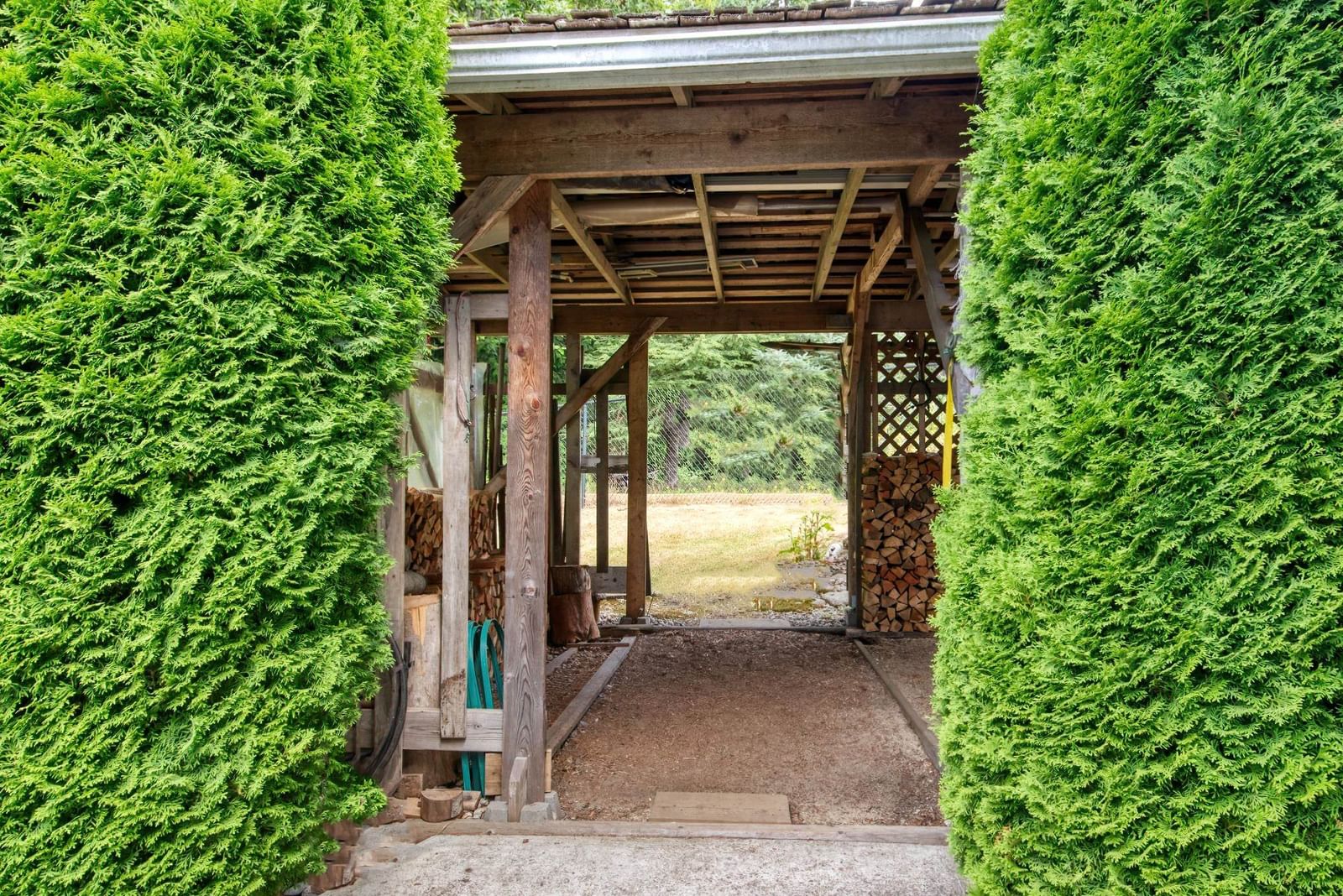 Listing Image 14