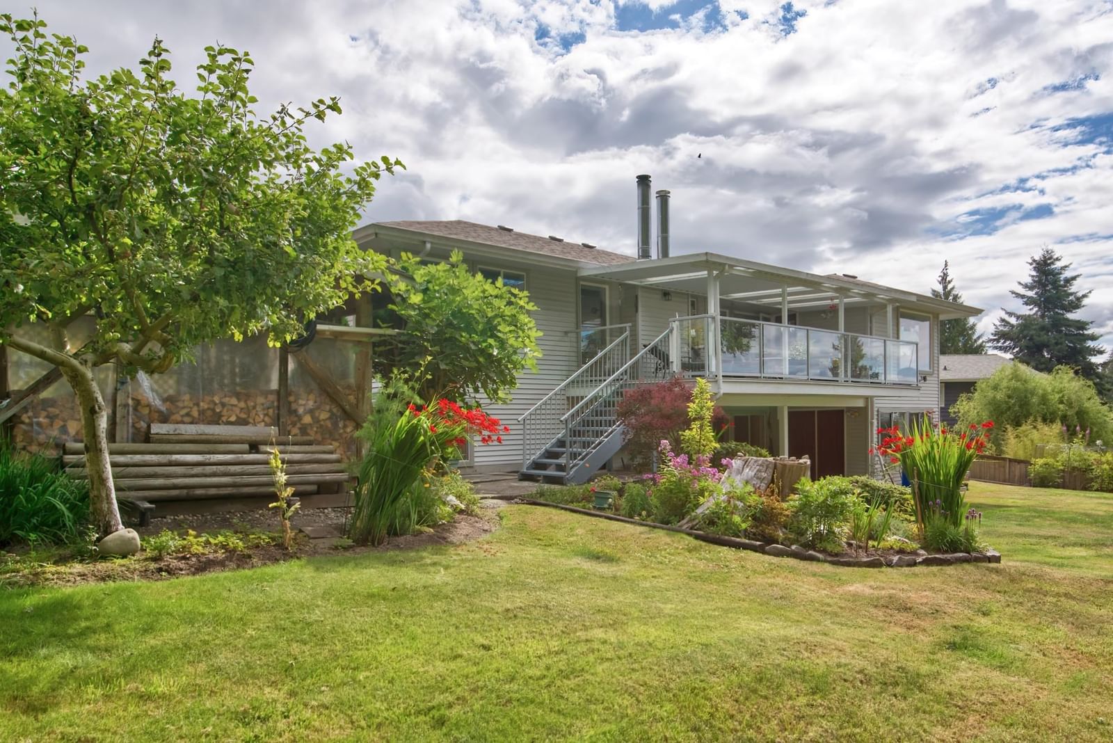 Listing Image 6