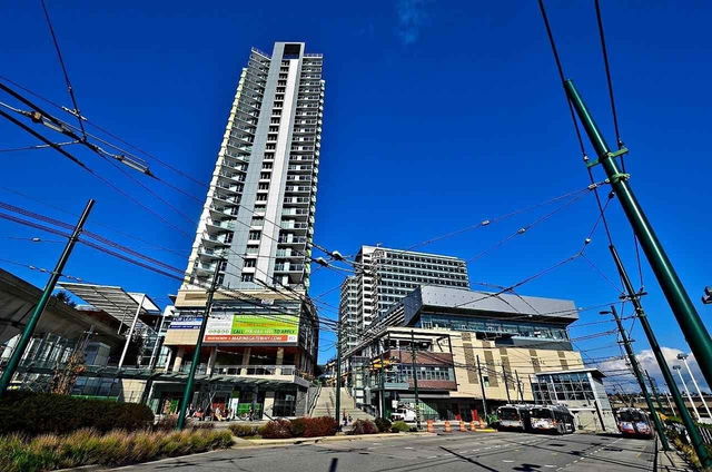 3508 - 488 Marine Drive