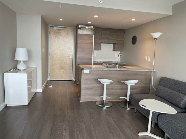 3508 - 488 Marine Drive