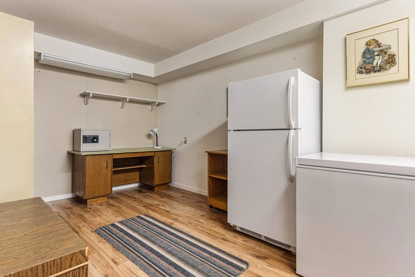 Listing Image 18