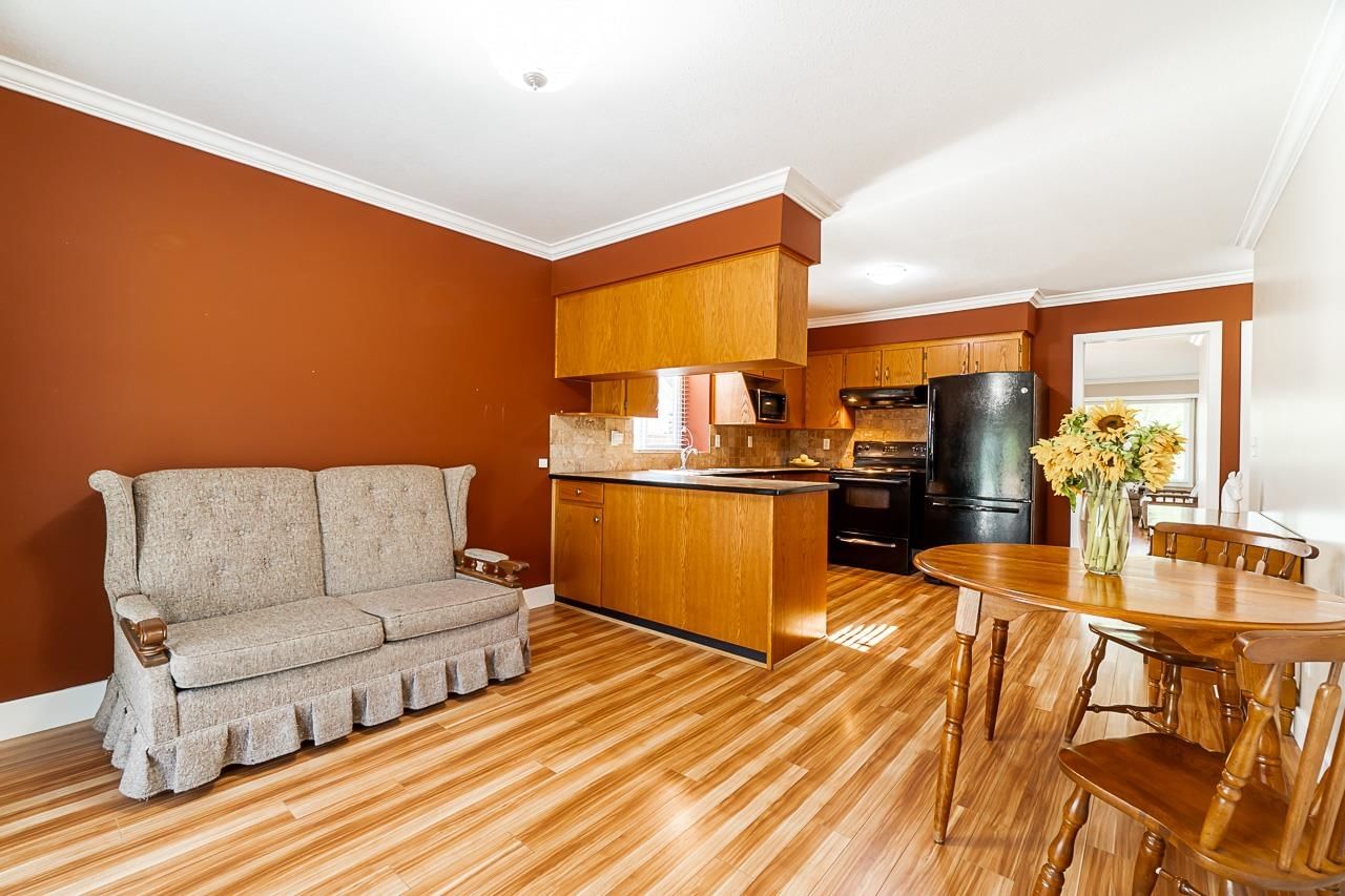 Listing Image 13