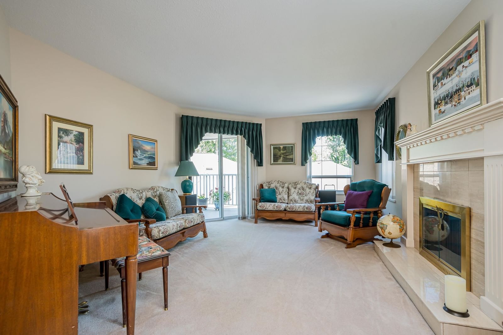 Listing Image 6