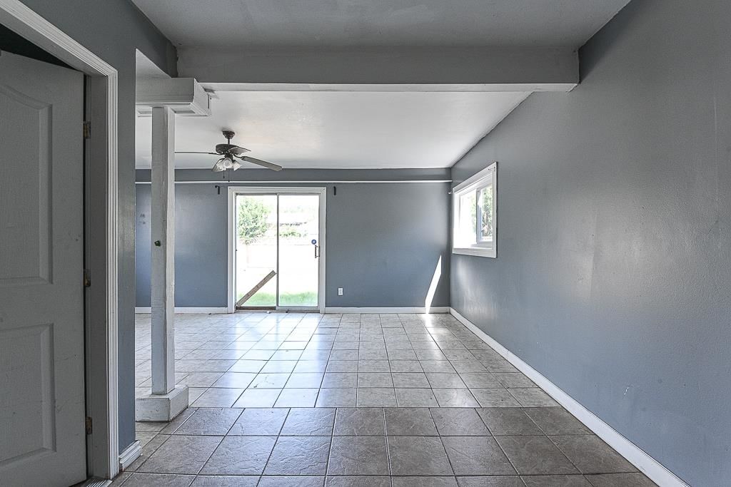 Listing Image 28