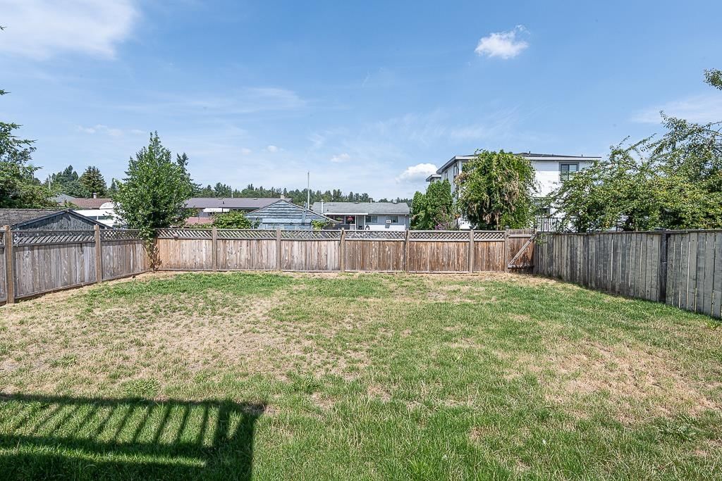 Listing Image 8