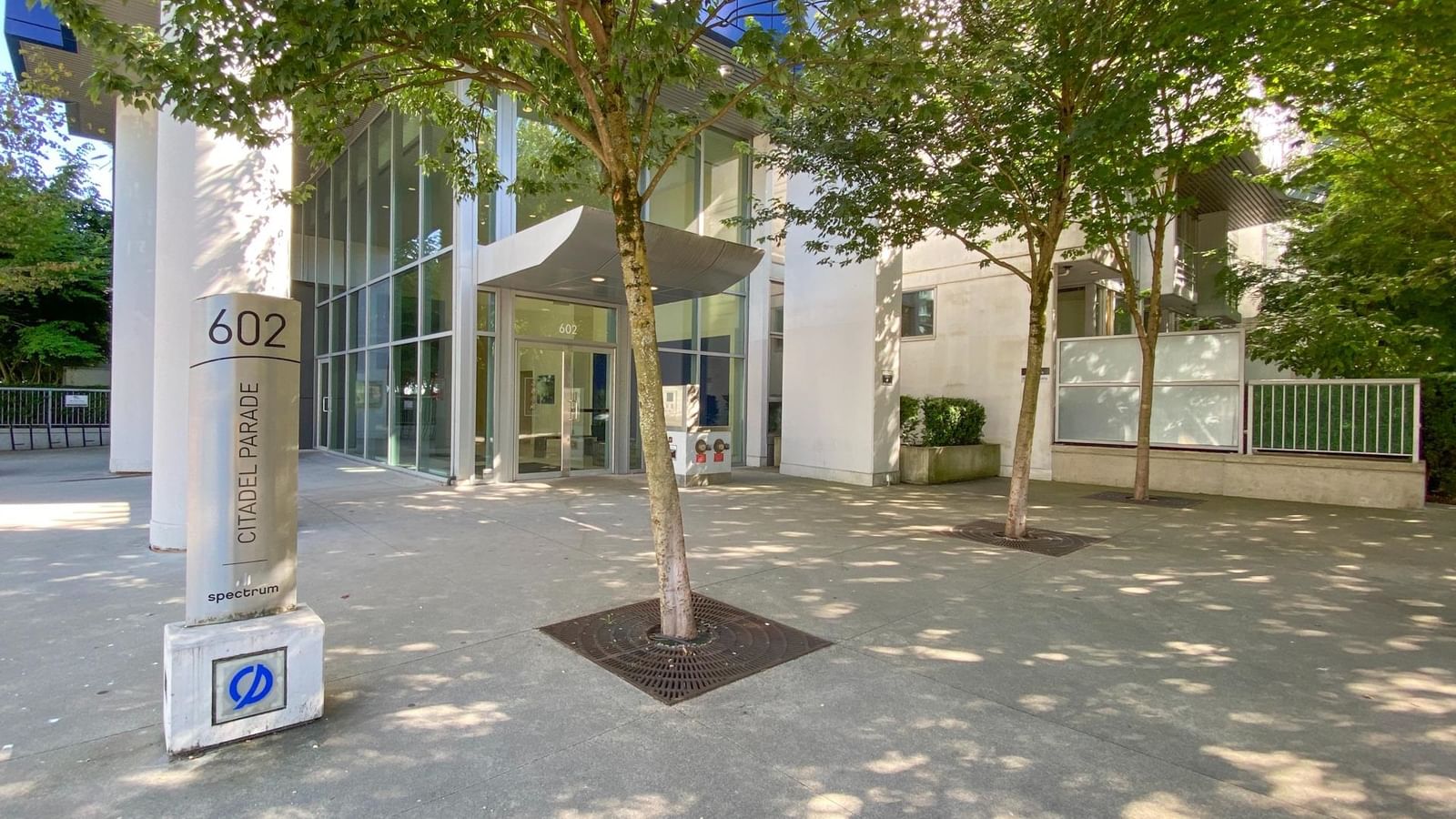 Listing Image 18