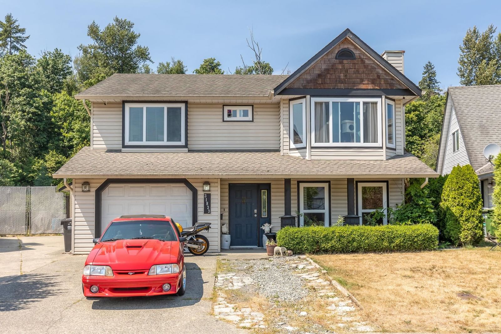 Listing Image 1