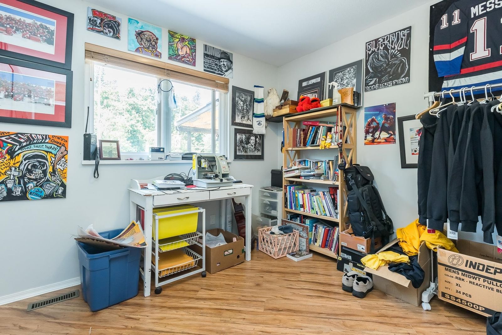 Listing Image 22