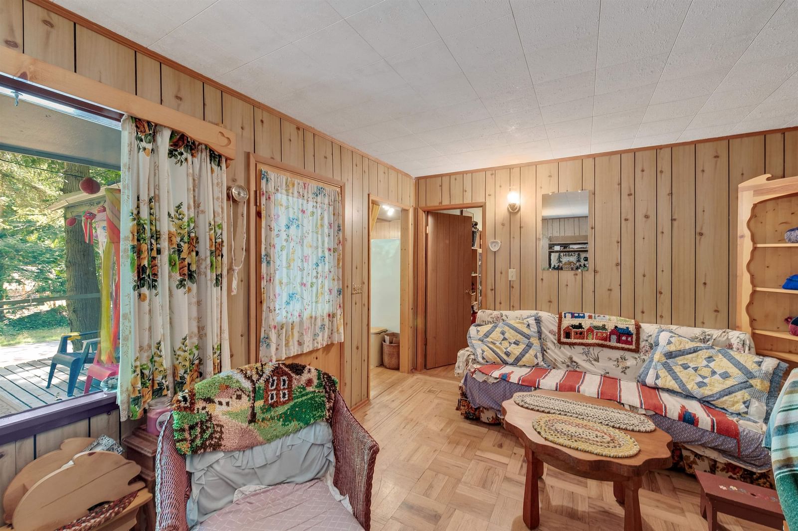 Listing Image 10