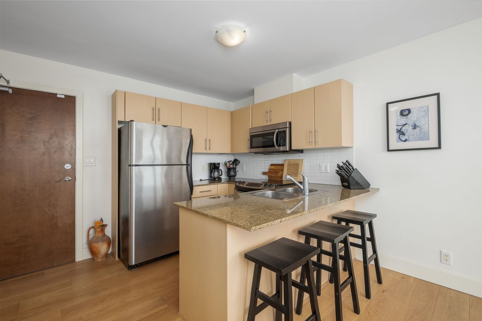 Listing Image 13
