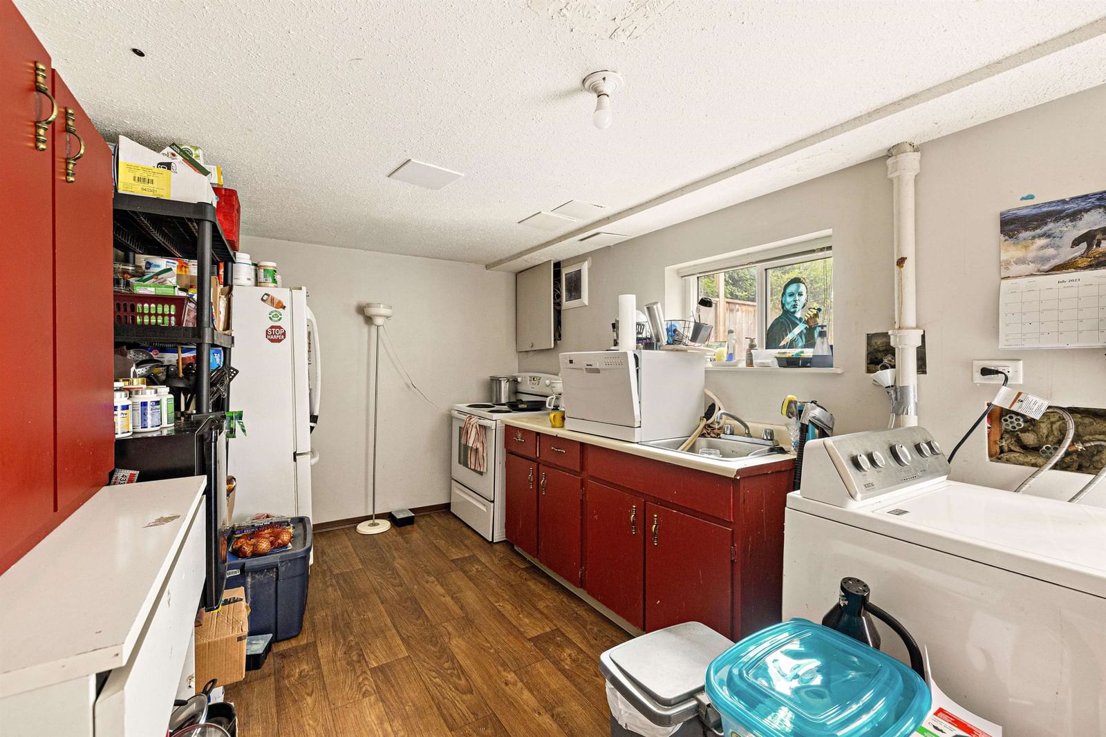 Listing Image 32