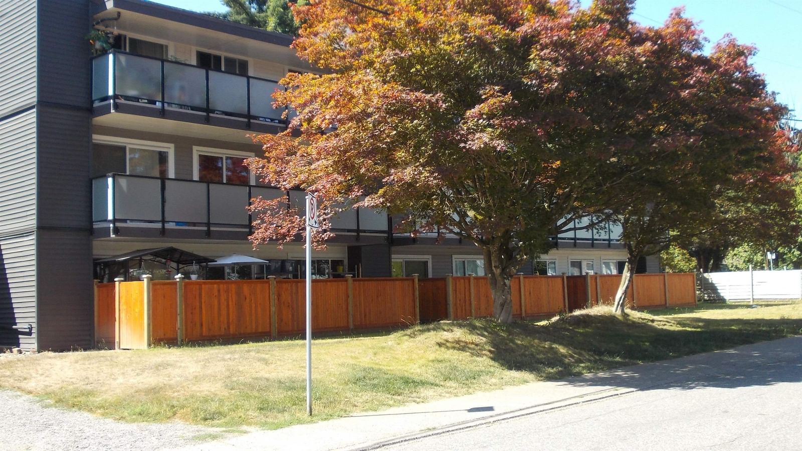 Listing Image 17
