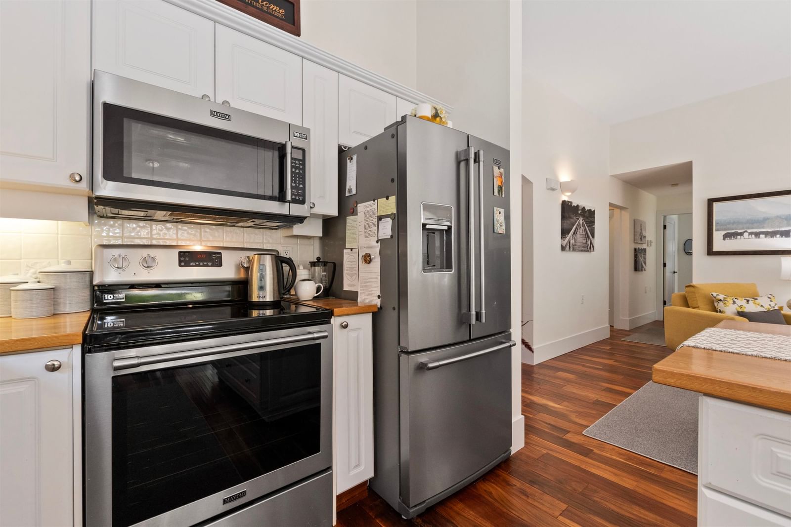 Listing Image 19