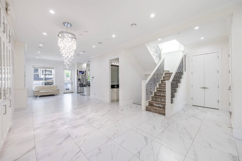 172 Ontario Place, Vancouver, V5W 1S2 | Image 3