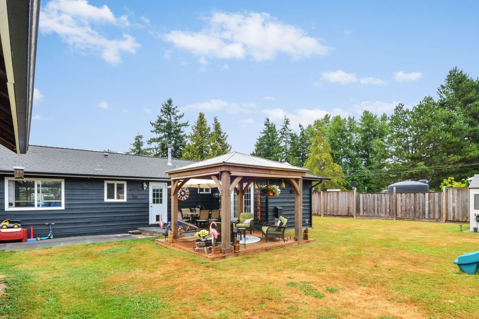 Listing Image 23