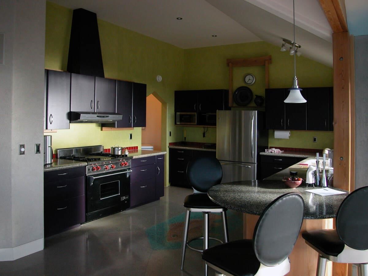 Listing Image 11
