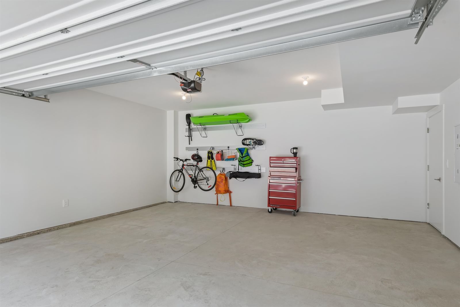 Listing Image 16