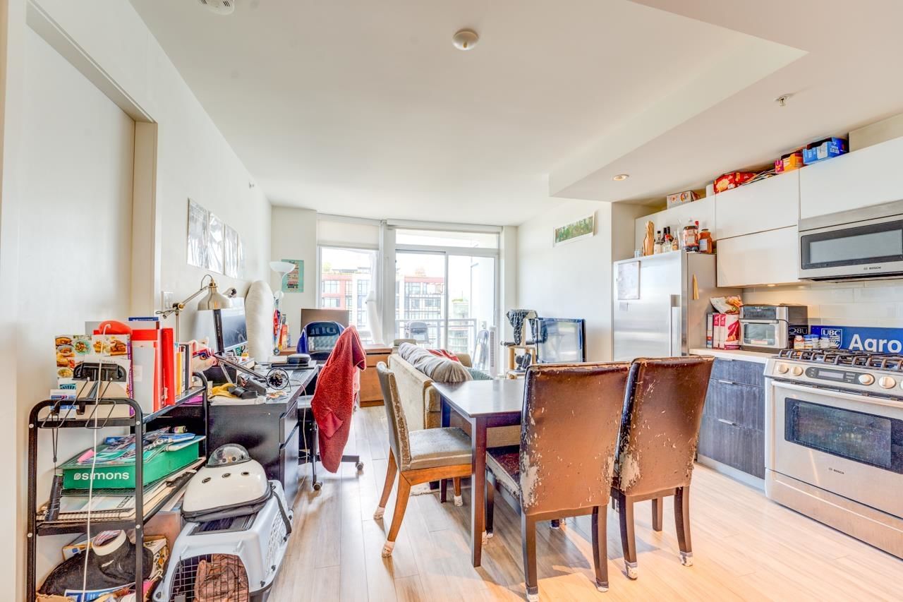 Listing Image 9