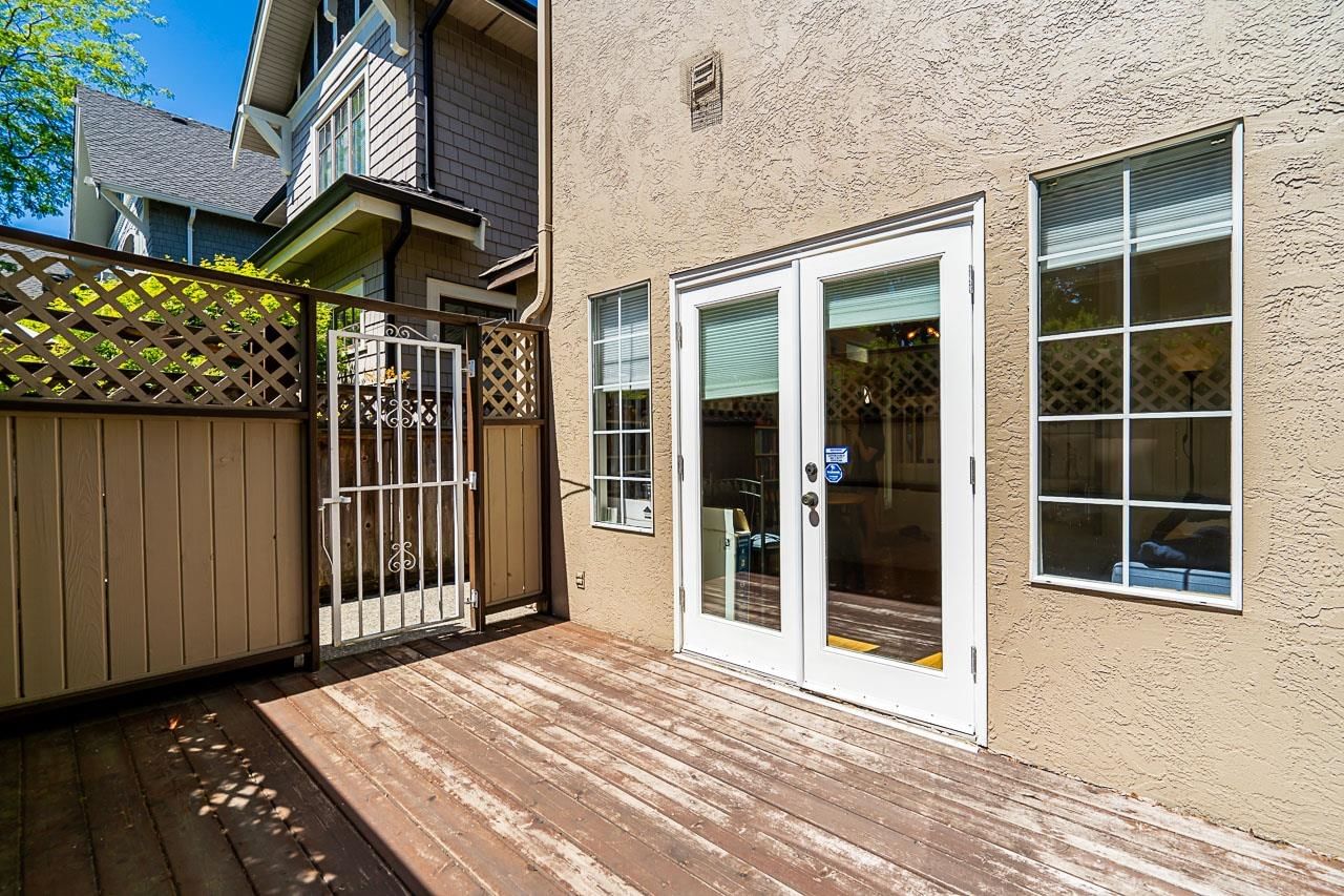 Listing Image 12