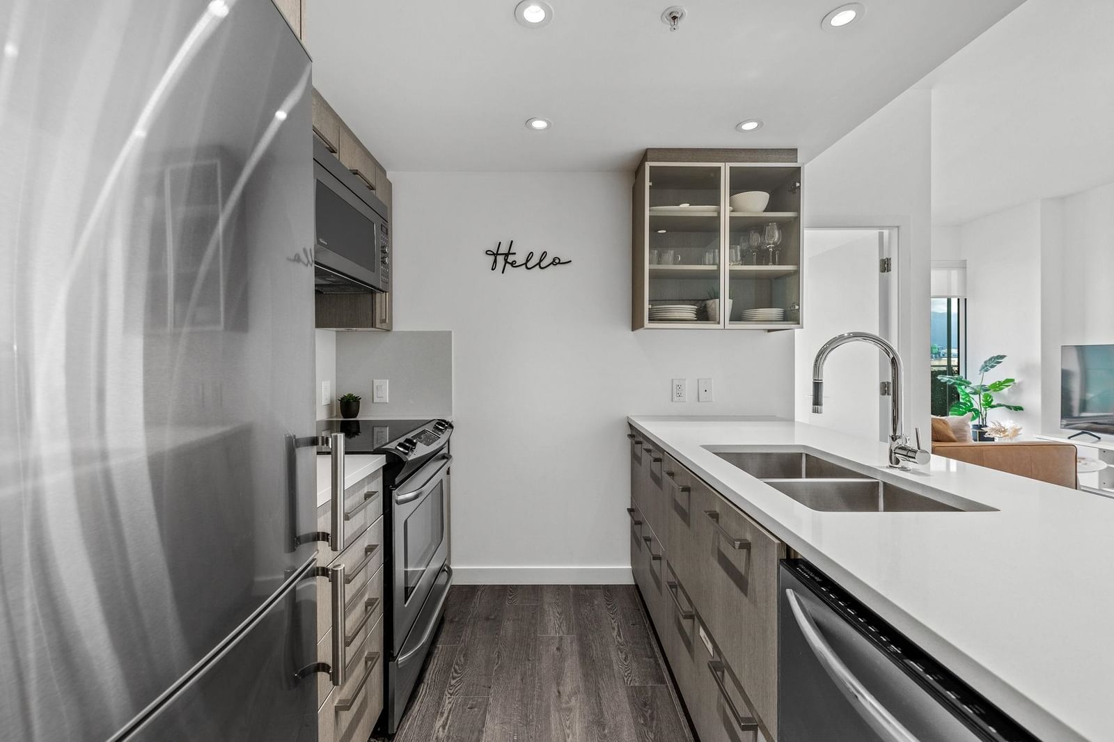 Listing Image 19