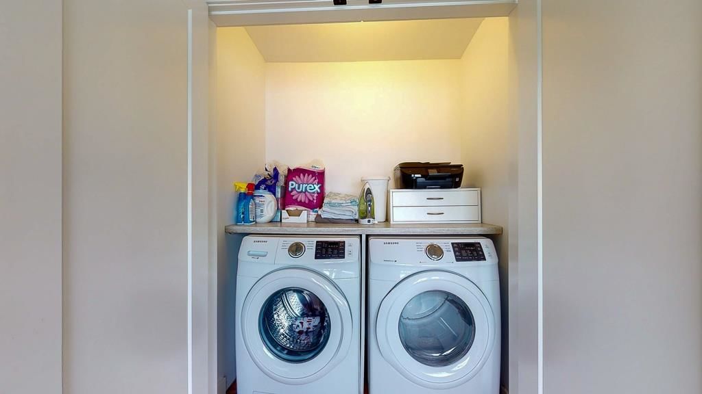 Listing Image 24