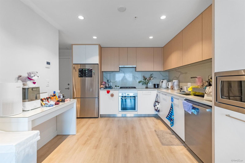 2607 - 567 Clarke Road, Coquitlam, V3J 0K7 | Image 3