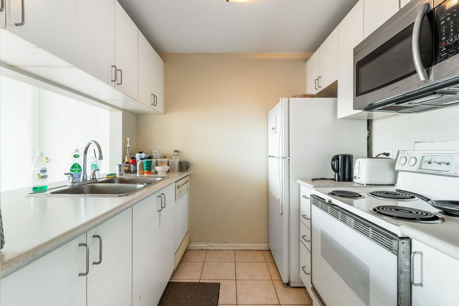 Listing Image 16