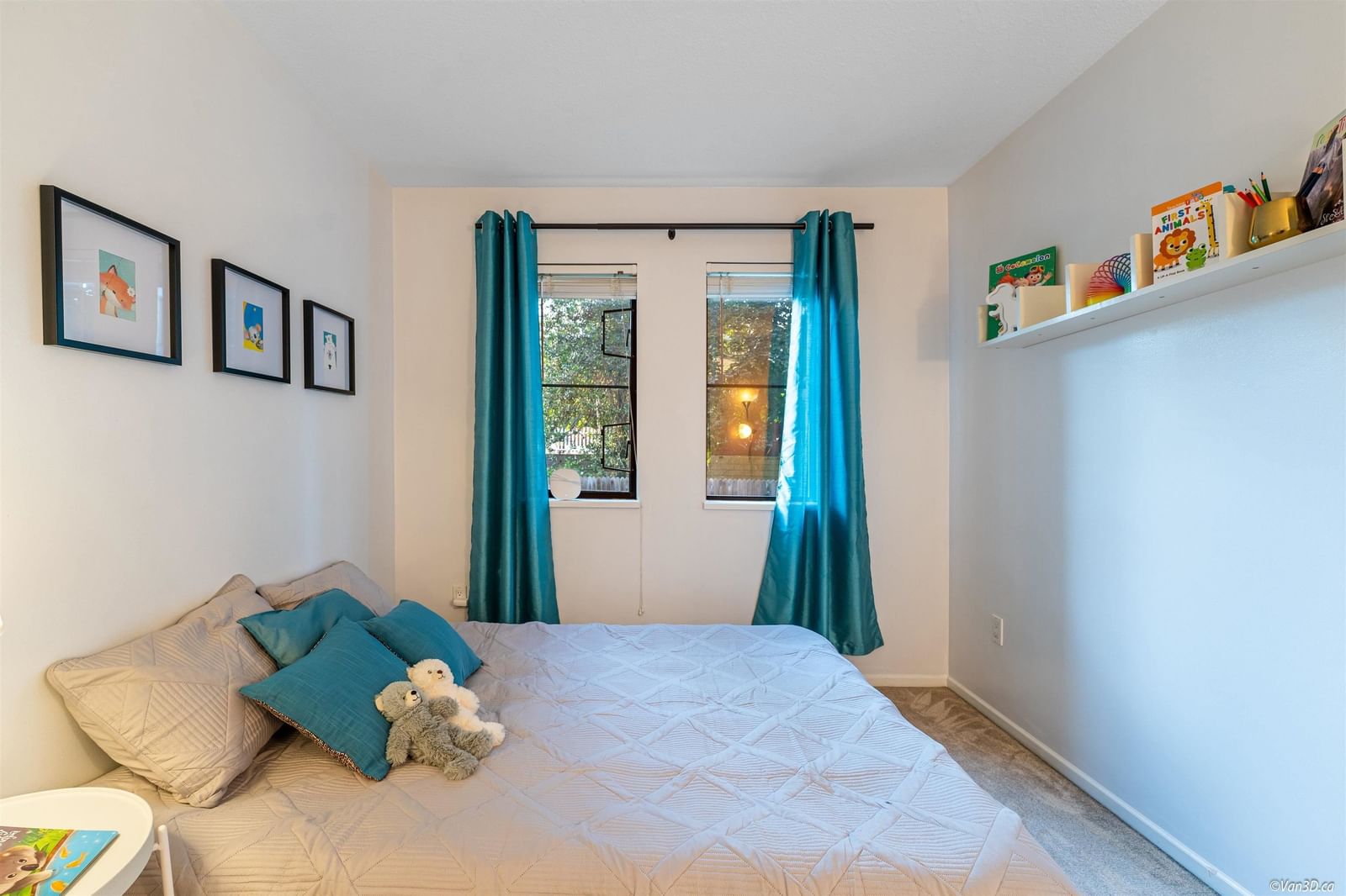 Listing Image 12