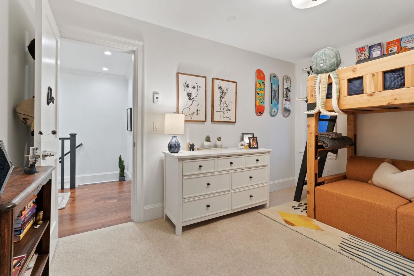 Listing Image 22
