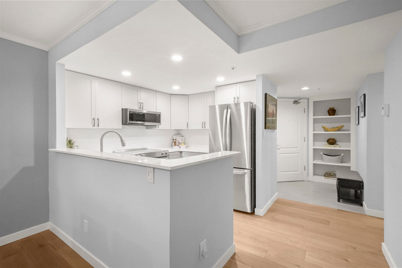 Listing Image 15