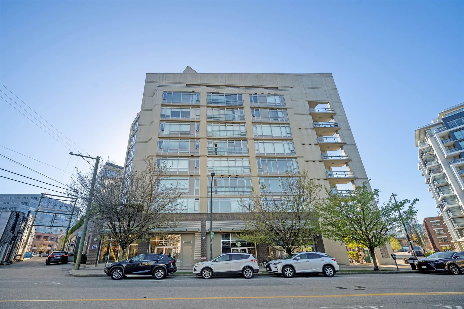 Listing Image 1