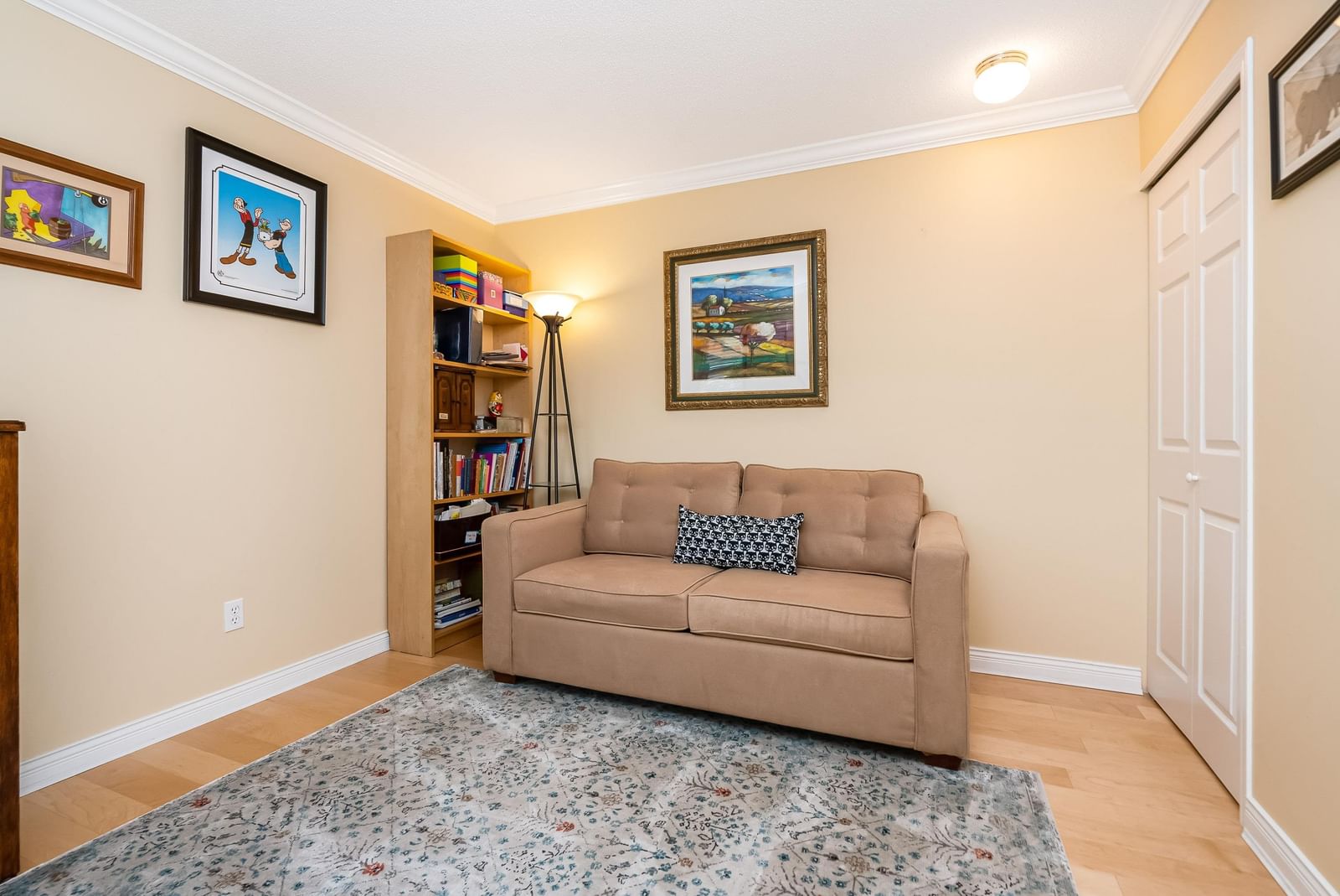 Listing Image 20