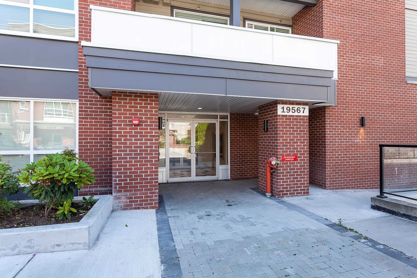 Listing Image 18