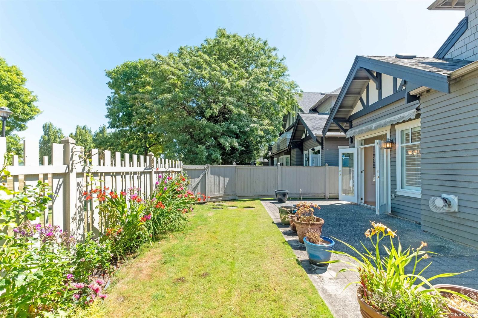 Listing Image 18