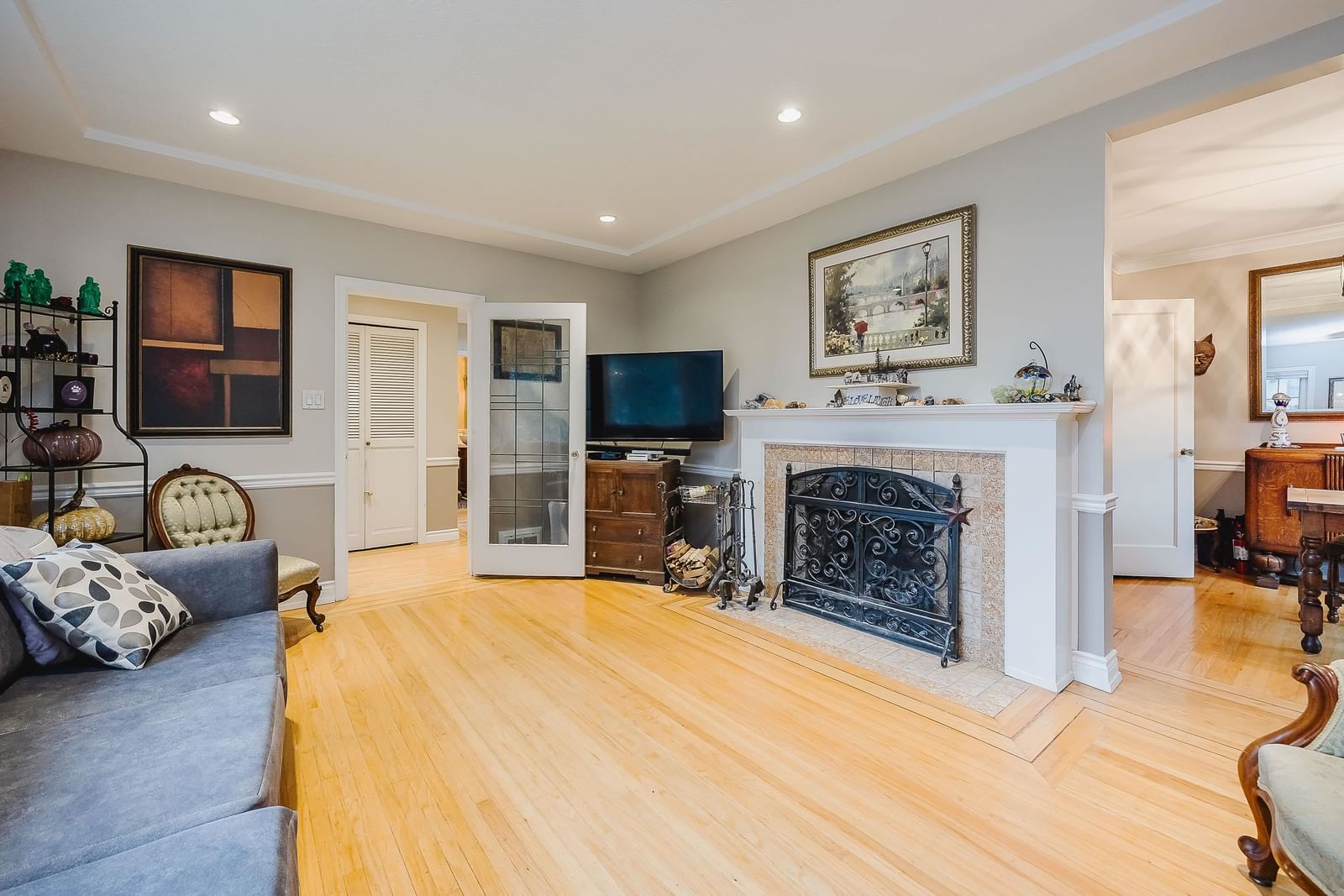 Listing Image 15