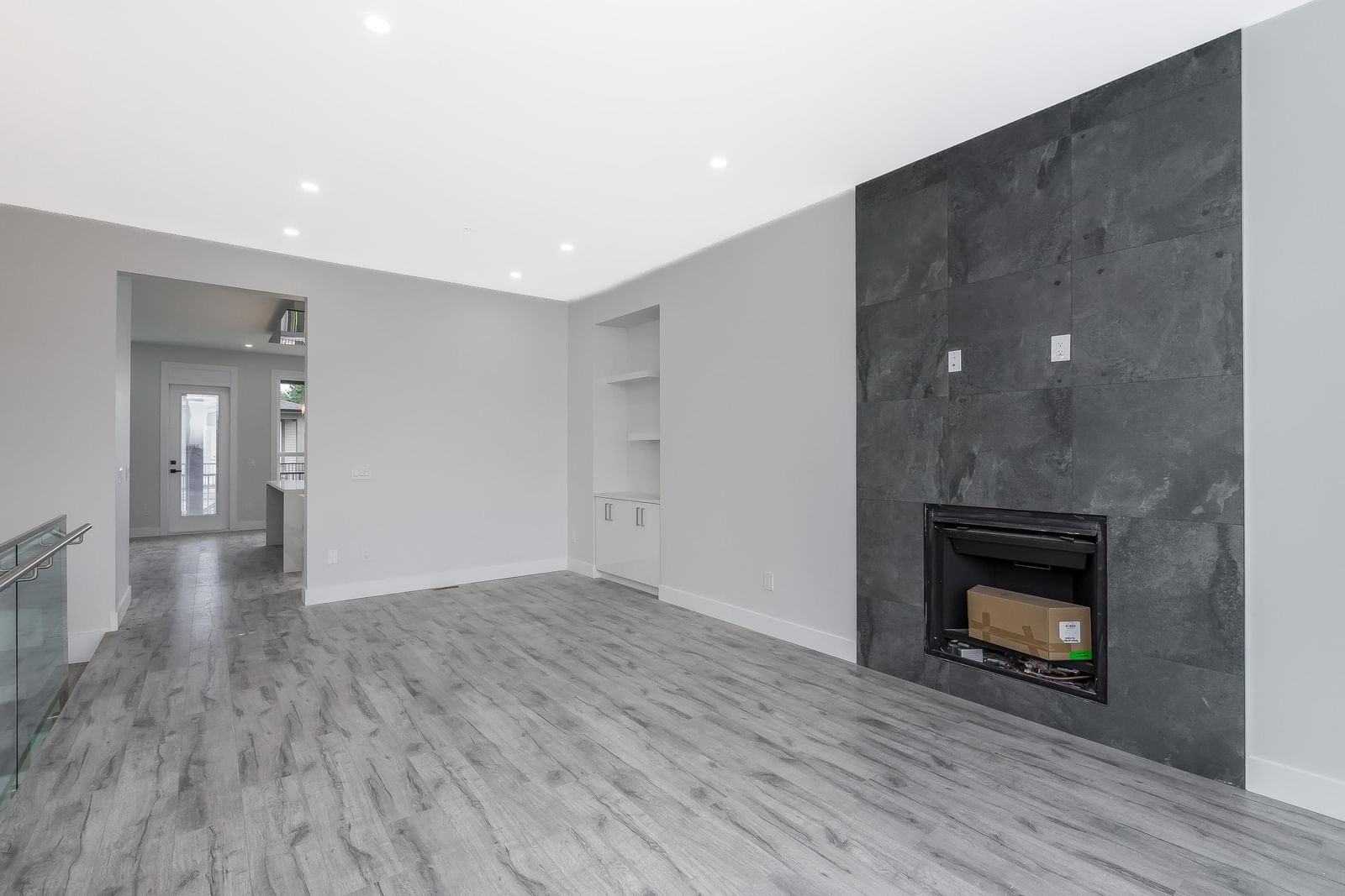 Listing Image 21