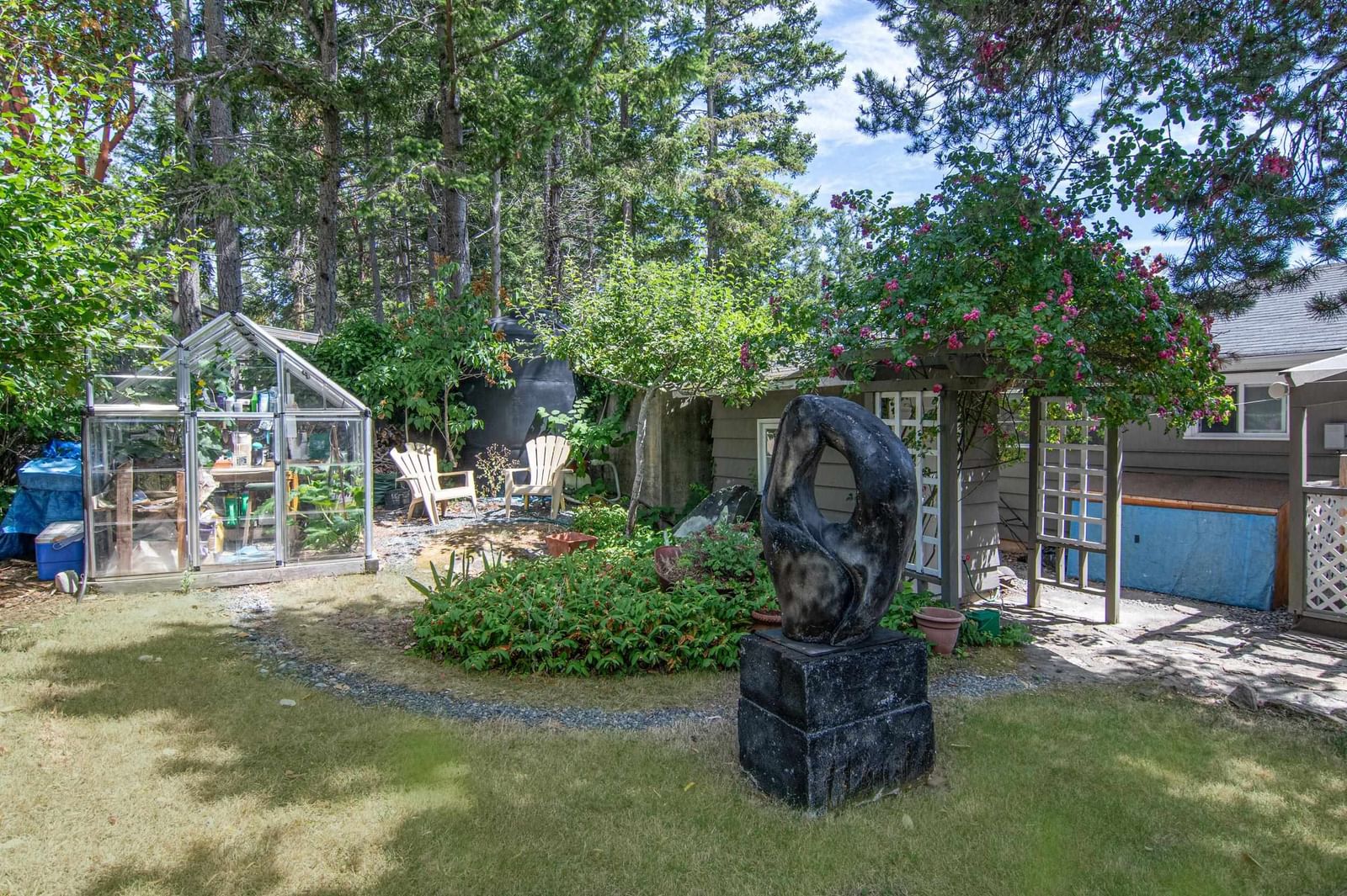 Listing Image 8